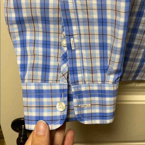 GAP ‘lived in’ style button up shirt - Picture 3 of 5